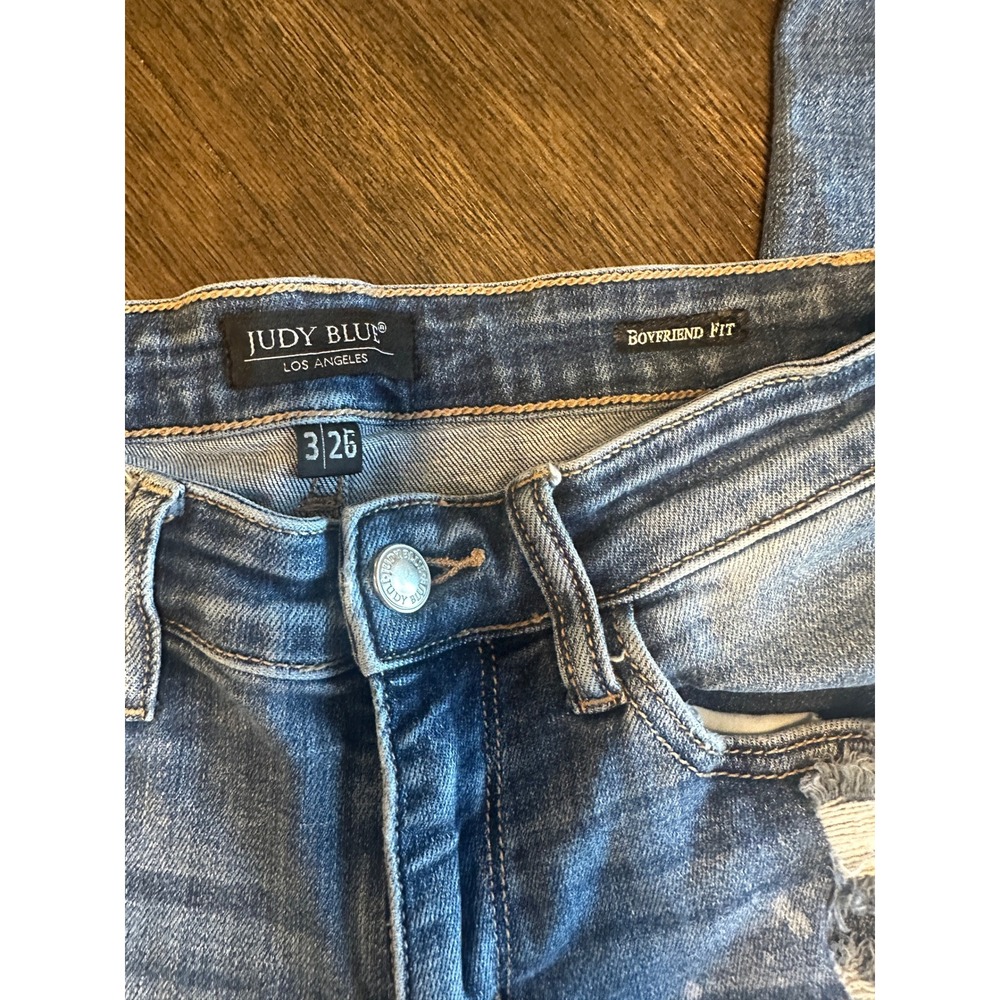 Judy Blue Distressed Boyfriend Fit Jeans Medium‎ Wash Size 3 26 - Picture 7 of 8